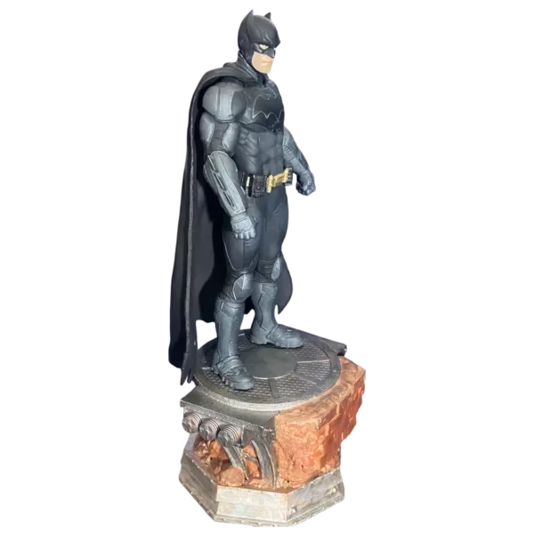 Escultura Batman Dark Knight com 35 ou 17,5 cm - Imagem 5